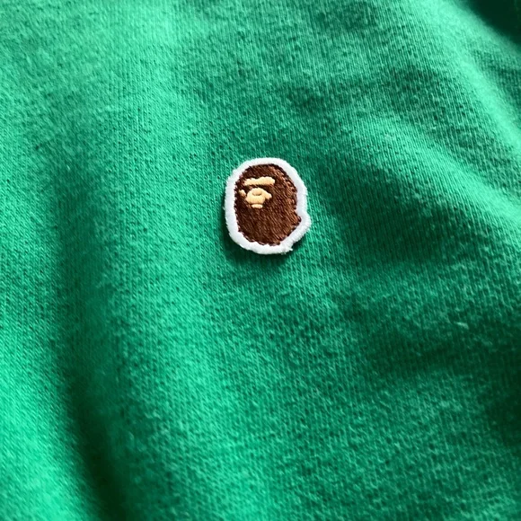 Bape Men's Green Long Sleeve crew neck sweat shirt